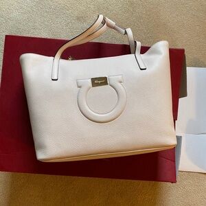 Salvatore Ferragamo Gancini Medium Leather City Tote